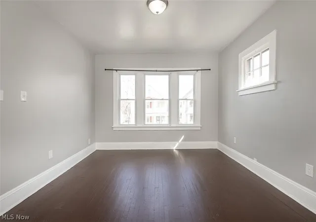 3rd image of 14112 Edgewood Ave, Cleveland, OH 44128 | MLS# 5191058