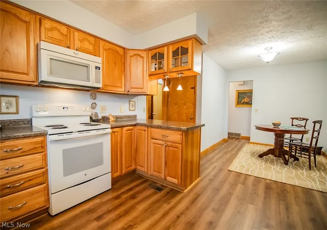 Homes for sale in Parkersburg, WV | 107 Morningside Cir, Parkersburg, WV 26101 | MLS# 5193153