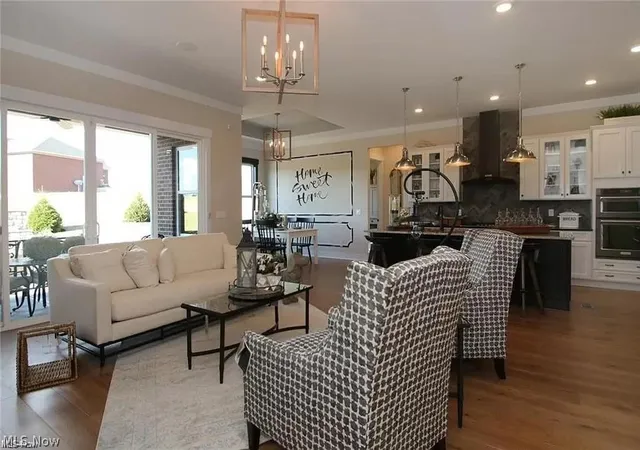 Listing Photo 5 - Condo for sale in building located at 6031 Coventry Cir, Huron, OH 44839