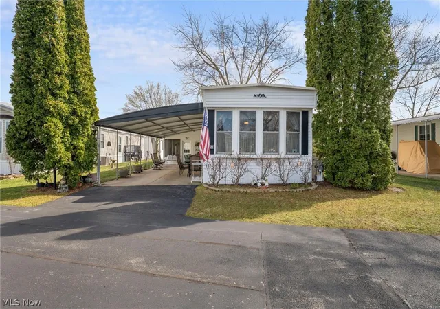 4th image of 1623 Ne Catawba Rd #160, Port Clinton, OH 43452 | MLS# 5197685