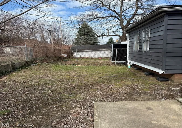 Photo 3 of Single family home for sale at 526 E 118th Street, Cleveland, OH 44108 | MLS# 5195879 | Listing updated on 2026-08-22