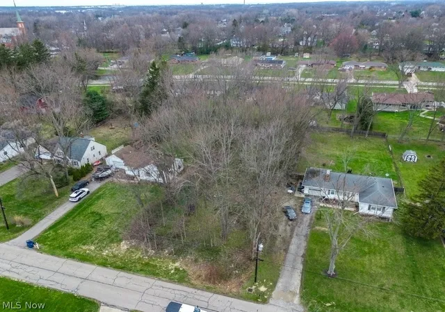 Homes for sale in Avon, OH | 36870 Bauerdale Ave, Avon, OH 44011 | MLS# 5197987