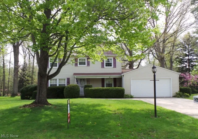 Photo 2 of Single family home for sale at 2775 Shady Lake Dr, Vermilion, OH 44089 | MLS# 5197799 | Listing updated on 2026-07-30