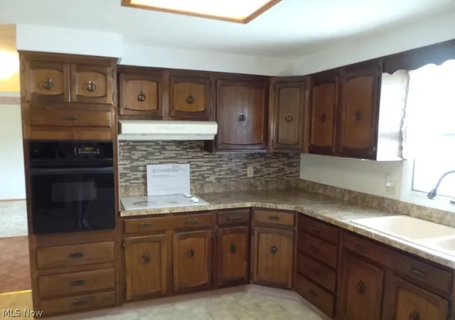 Photo 3 of Single family home for sale at 2775 Shady Lake Dr, Vermilion, OH 44089 | MLS# 5197799 | Listing updated on 2026-07-30