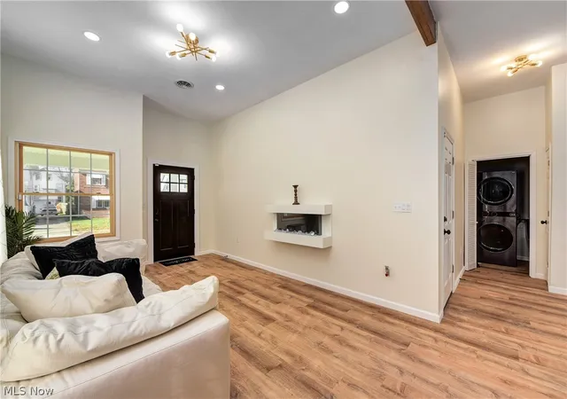 5th image of 924 Greyton, Cleveland, OH 44112 | MLS# 5198007