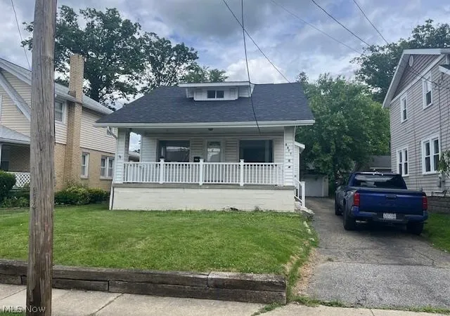 1st image of 2877 Bailey Rd, Cuyahoga Falls, OH 44221 | MLS# 5198078