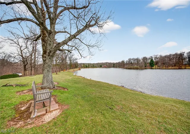 2nd image of 200 Granger Rd, Medina, OH 44256