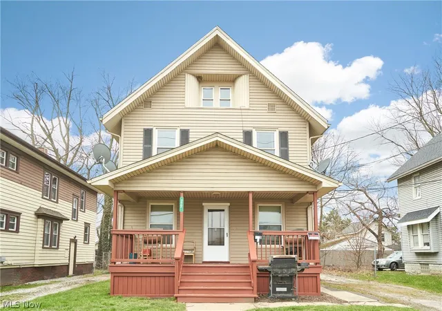 3rd image of 772 Brown St, Akron, OH 44311 | MLS# 5198211