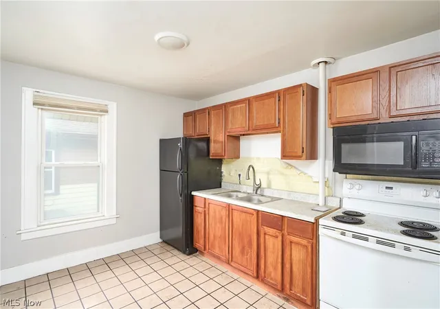 5th image of 772 Brown St, Akron, OH 44311 | MLS# 5198211