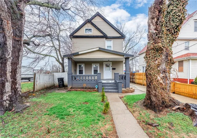 Homes for sale in Cleveland, OH | 15301 Daniel Ave, Cleveland, OH 44110 | MLS# 5197952