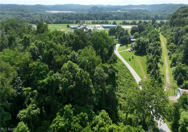 3rd image of Nicolette Rd, Parkersburg, WV 26104 | MLS# 5198294