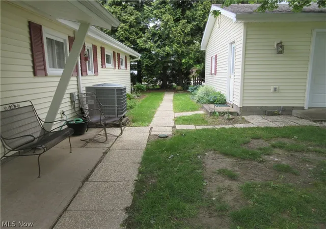 2nd image of 5991 Lake Shore Dr, Andover, OH 44003 | MLS# 5198302