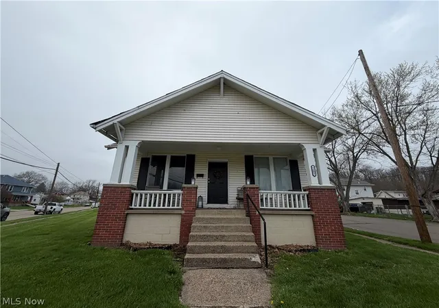 1st image of 1603 Linden Ave, Zanesville, OH 43701 | MLS# 5198413