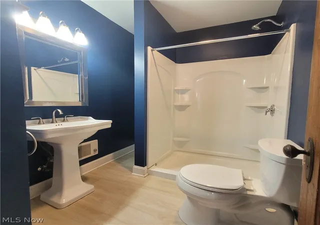 Listing Photo 2 - Condo for sale in building located at 1447 Rosewood Ave, Lakewood, OH 44107 - Unit #