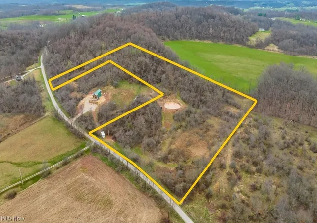 Homes for sale in Salesville, OH | 19462 Kansas Rd, Salesville, OH 43778 | MLS# 5198221
