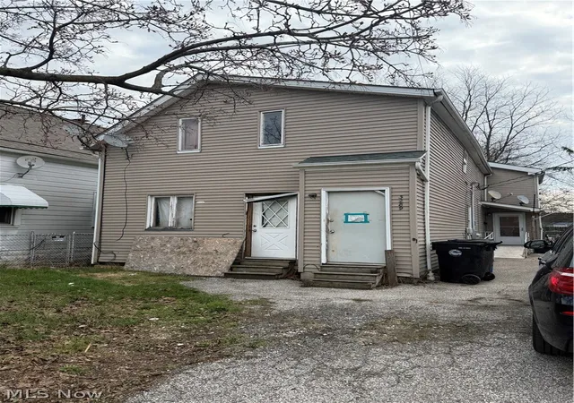 Homes for sale in Cleveland, OH | 3289 W 61st St, Cleveland, OH 44102 | MLS# 5198660
