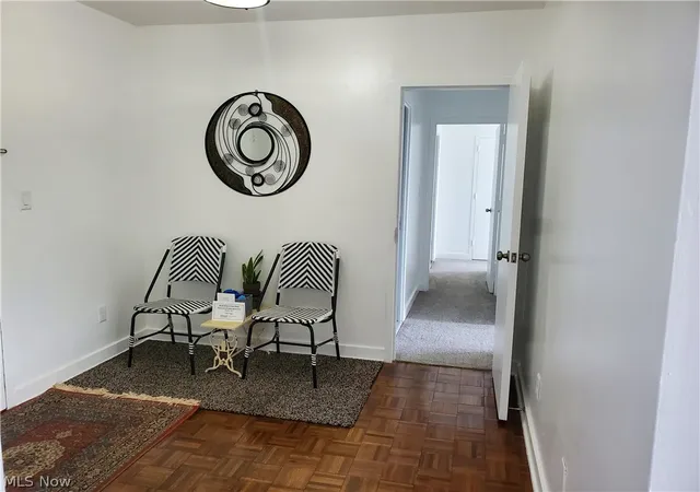 Listing Photo 5 - Condo for sale in building located at 1 Bratenahl Pl, Cleveland, OH 44108 - Unit #502