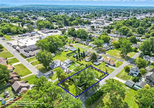 50th image of 2001 Brownlee Ave, Youngstown, OH 44514 | MLS# 5198800