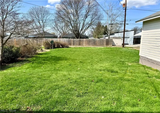 Homes for sale in Newcomerstown, OH | 486 Mckinley Ave, Newcomerstown, OH 43832 | MLS# 5198756