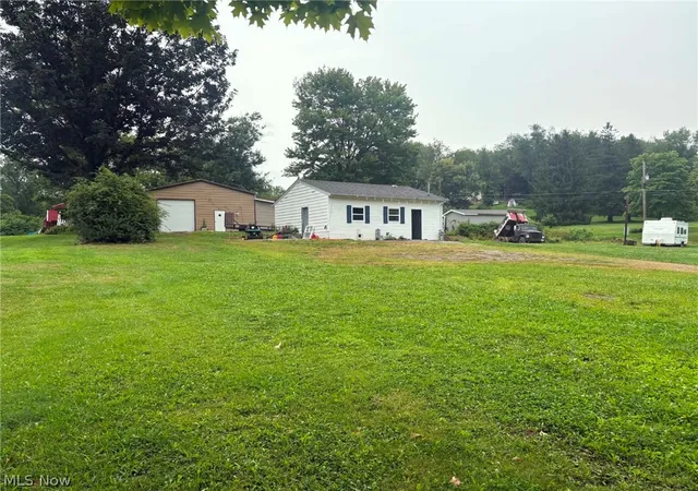 Photo 2 of Single family home for sale at 1112 Mick Rd, Wellsville, OH 43968 | MLS# 5198833 | Listing updated on 2026-08-16
