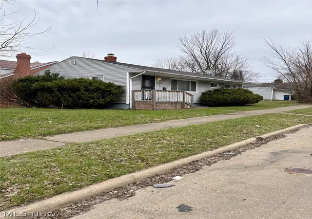 Homes for sale in Cleveland, OH | 4609 Lee Rd, Cleveland, OH 44128 | MLS# 5198859