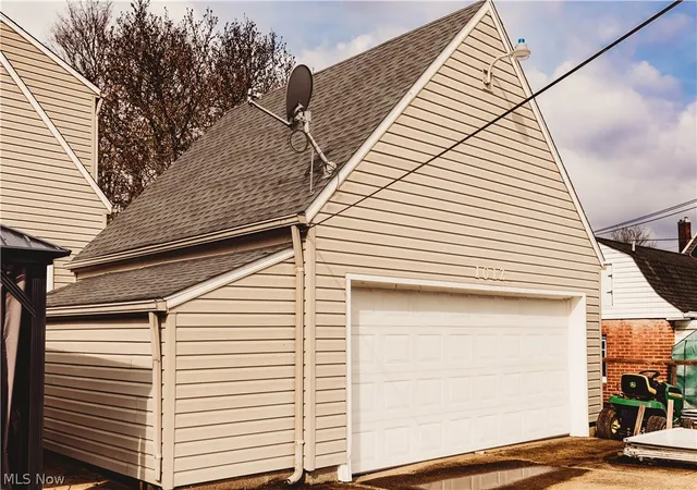 Homes for sale in Coshocton, OH | 1012 Cambridge Rd, Coshocton, OH 43812 | MLS# 5198704