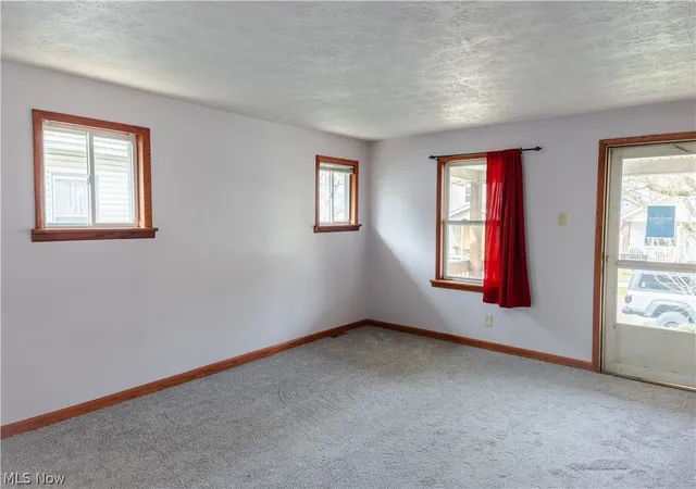 Photo 4 of Single family home for sale at 1177 Neptune Ave, Akron, OH 44301 | MLS# 5198962 | Listing updated on 2026-06-20