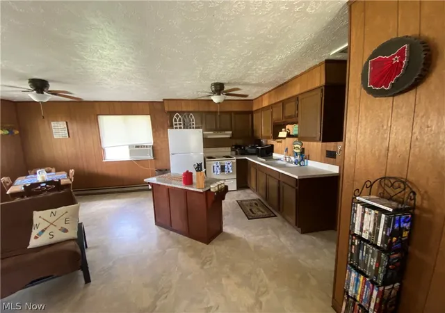 Homes for sale in Carrollton, OH | 2239 Maple Dr Sw, Carrollton, OH 44615 | MLS# 5195093