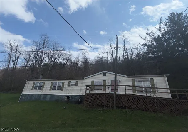 1st image of 1049 Buckeye St, Bridgeport, OH 43912 | MLS# 5198997