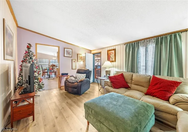 Homes for sale in Navarre, OH | 227 C St Sw, Navarre, OH 44662 | MLS# 5195070