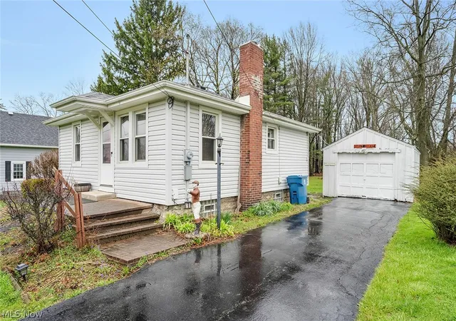 5th image of 644 Goist Ln, Girard, OH 44420 | MLS# 5197278