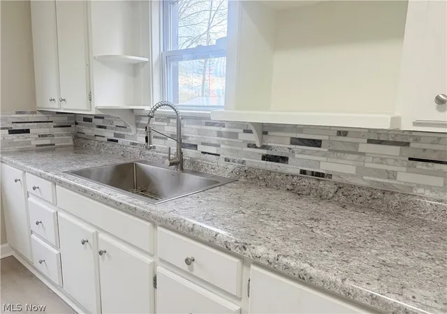 2nd image of 138 Roslyn, Youngstown, OH 44505 | MLS# 5199367