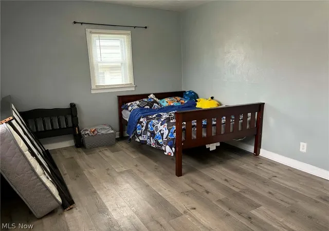 Photo 3 of Single family home for sale at 990 N Trimble Rd, Mansfield, OH 44906 | MLS# 5199409 | Listing updated on 2026-08-18