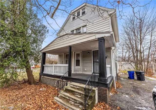 Homes for sale in Cleveland, OH | 724 E 133rd St, Cleveland, OH 44110 | MLS# 5199347