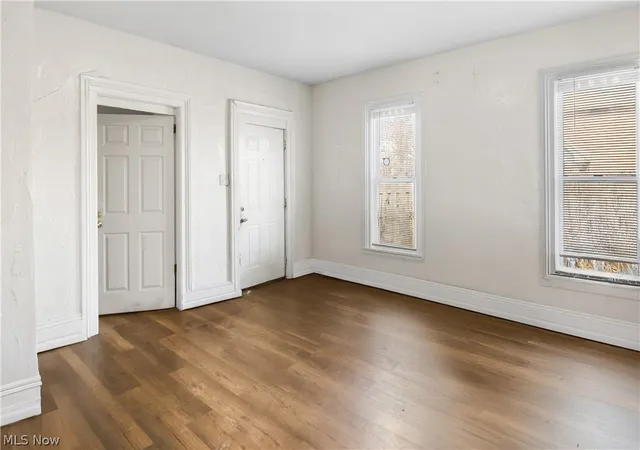 5th image of 499 Brown St, Akron, OH 44311 | MLS# 5191431
