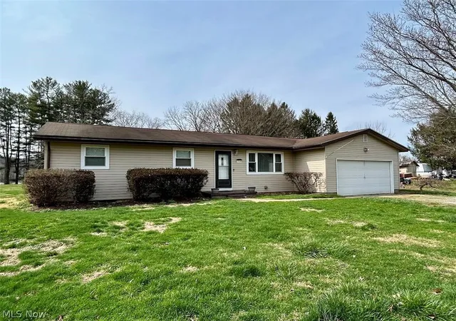 Homes for sale in Marietta, OH | 27140 State Route 7, Marietta, OH 45750 | MLS# 5191738