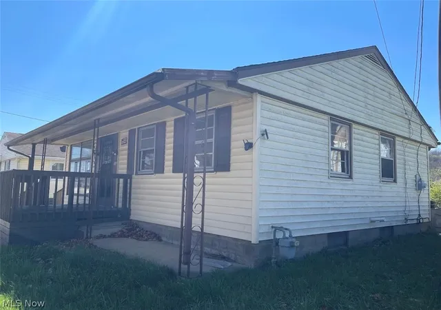 2nd image of 234 N Bridge St, Newcomerstown, OH 43832 | MLS# 5199566