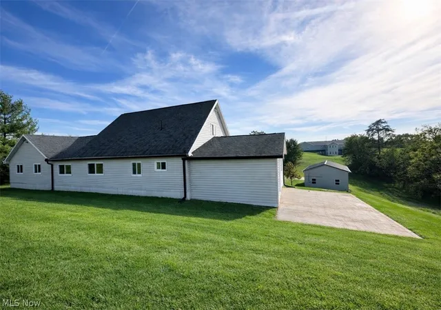 3rd image of 1556 Mcgill Rd, Vincent, OH 45784 | MLS# 5199545