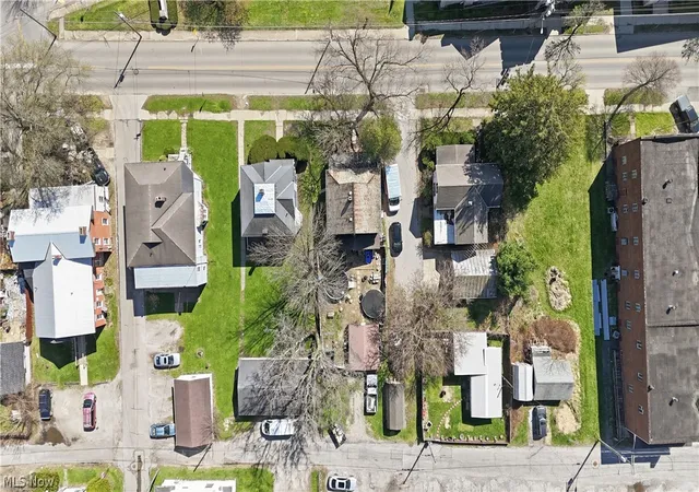 27th image of 326 E 3rd St, Ashland, OH 44805 | MLS# 5199658