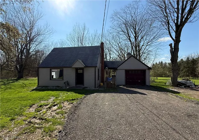 1st image of 452 Niles Cortland Rd Se, Warren, OH 44484 | MLS# 5199687