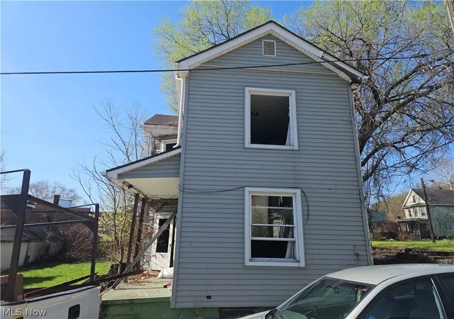 Homes for sale in Steubenville, OH | 612 Ross St, Steubenville, OH 43952 | MLS# 5199737