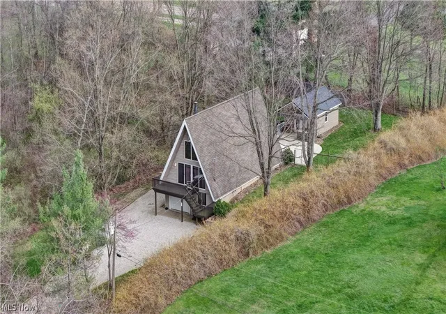 Homes for sale in Millersburg, OH | 2684 Bern Dr, Millersburg, OH 44654 | MLS# 5199508