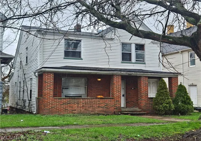 Homes for sale in Cleveland, OH | 3102 Searsdale Ave, Cleveland, OH 44109 | MLS# 5198417