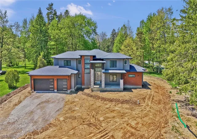 1st image of 3880 Brainard Rd, Orange, OH 44122 | MLS# 5192337
