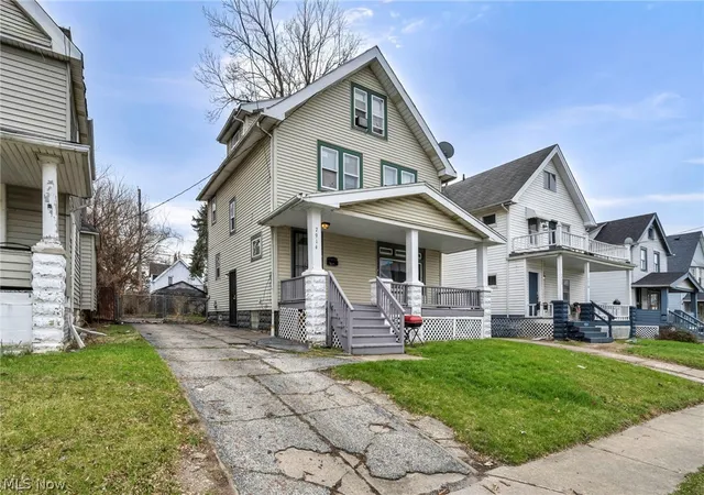 Homes for sale in Cleveland, OH | 7914 Dorver Ave, Cleveland, OH 44105 | MLS# 5199296