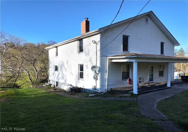 3rd image of 54059 Stop 32 Rd, Bridgeport, OH 43912 | MLS# 5199582