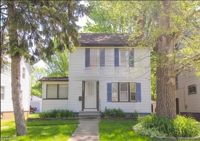 Photo 1 of Sale Pending at 971 Rushleigh Rd, Cleveland, OH 44121 | MLS# 5199949 | Listing updated on 2026-08-12