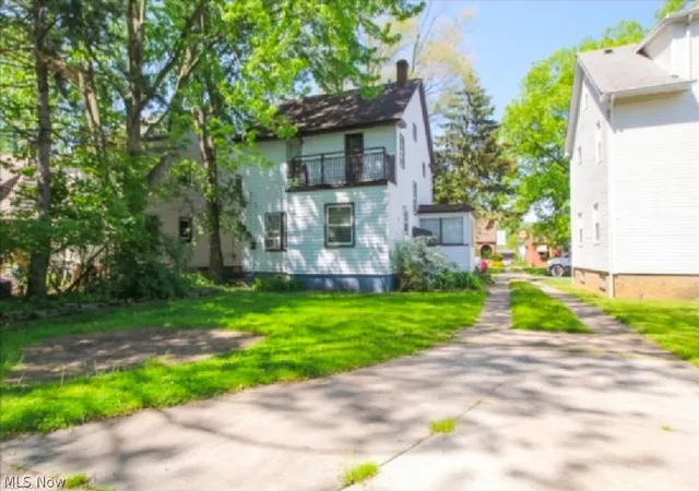 Photo 2 of Sale Pending at 971 Rushleigh Rd, Cleveland, OH 44121 | MLS# 5199949 | Listing updated on 2026-08-12