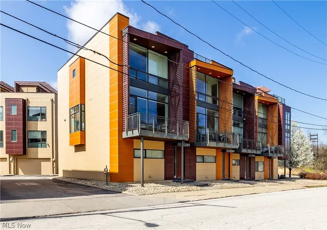 2nd image of 1856 Coltman Rd #6C, Cleveland, OH 44106 | MLS# 5195325