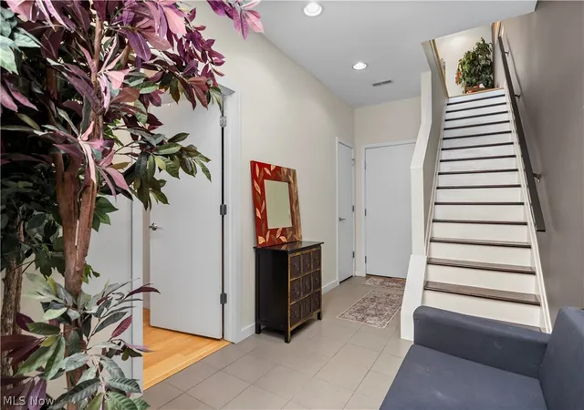4th image of 1856 Coltman Rd #6C, Cleveland, OH 44106 | MLS# 5195325